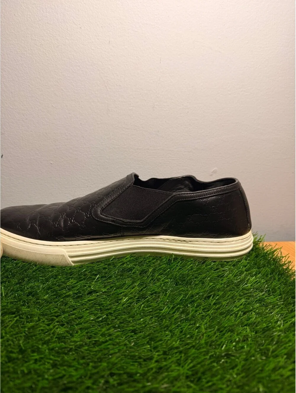 Gucci Microguccissima Monogram Leather Slip-Ons Size 9.5